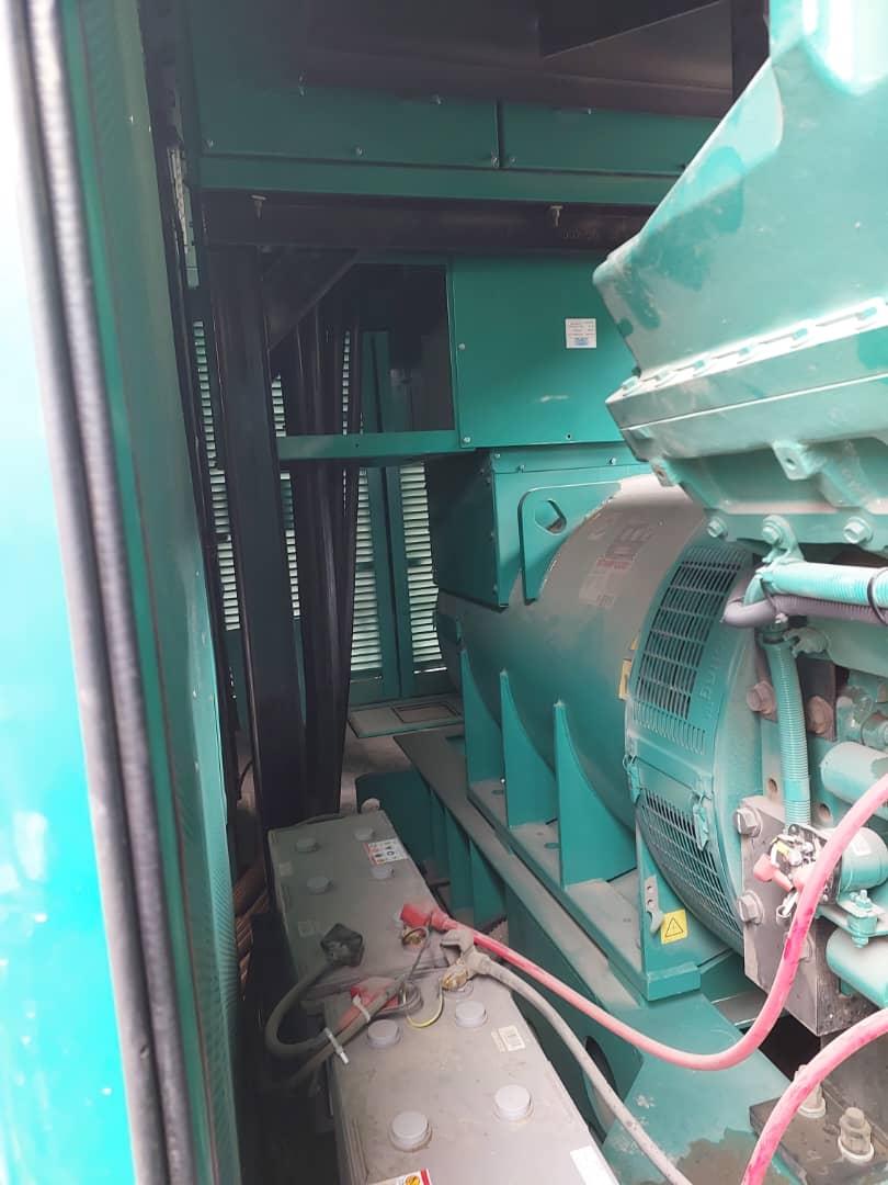 تعمیردیزل ژنراتور کامینز 2300 کاوا مدل QSK60-G4